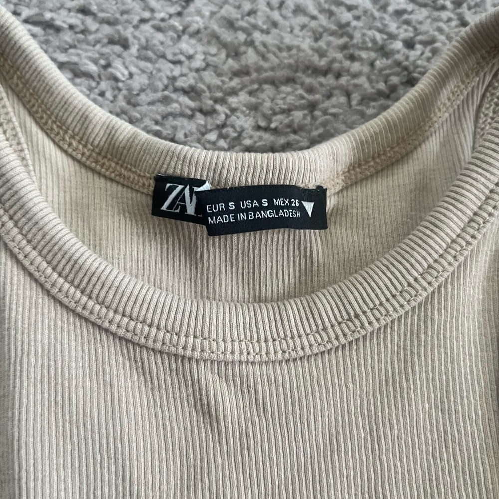 Zara Tan Cropped Ribbed Tank - Picture 2 of 4